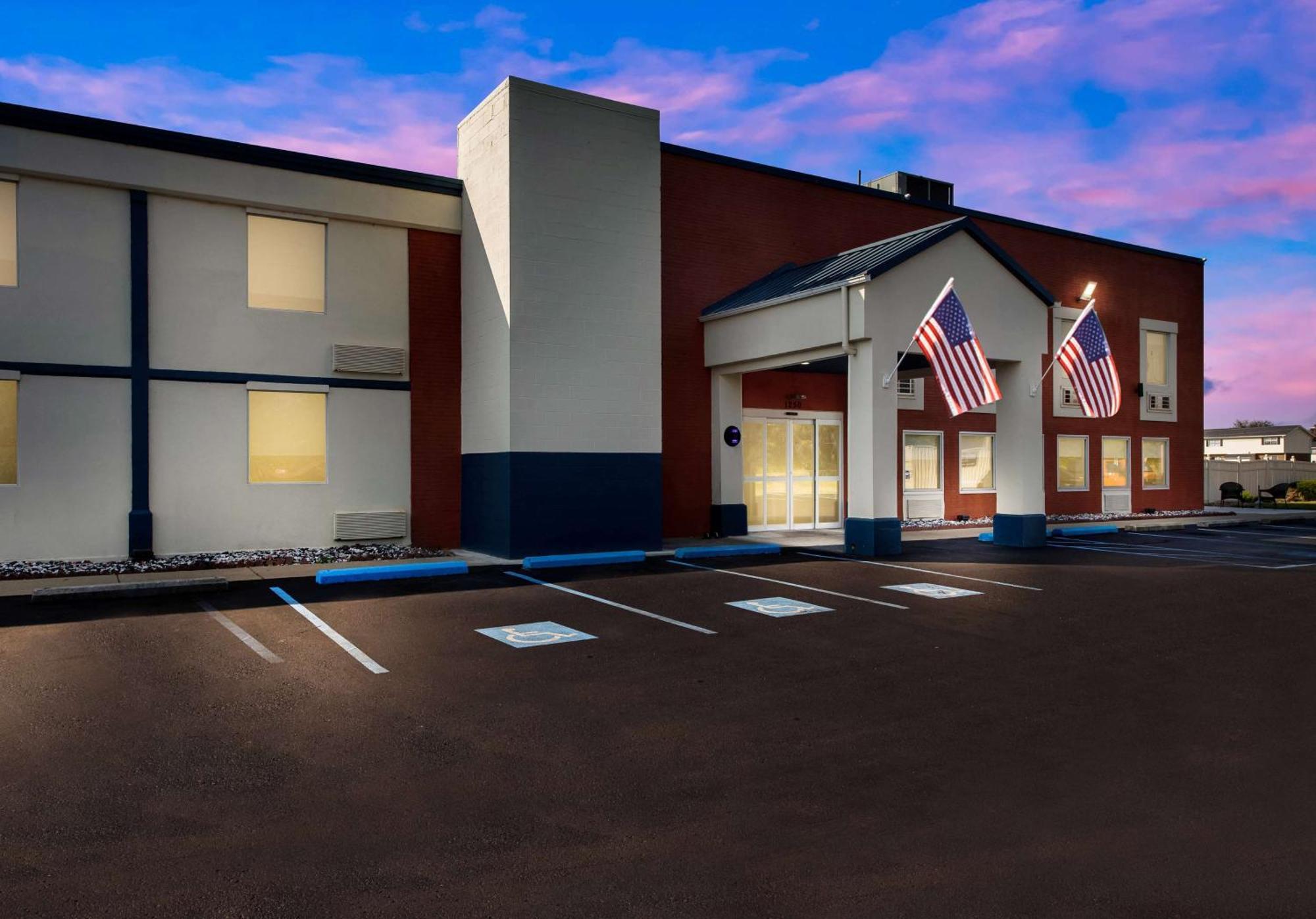 Best Western Adena Inn Chillicothe Εξωτερικό φωτογραφία